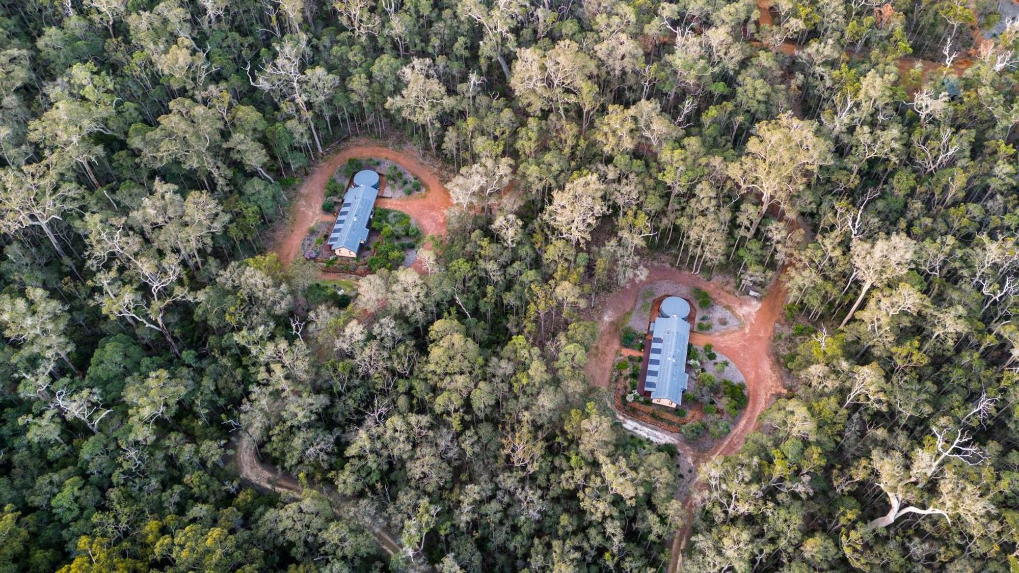 Jarrah Grove Forest Retreat - Adults Only Luxury Chalet Rosa Glen ภายนอก รูปภาพ
